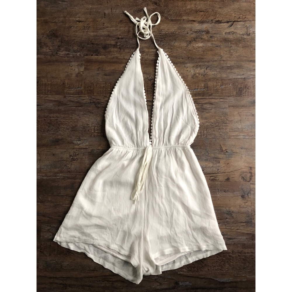 Zaful • NWT Crochet Trim Halter Romper